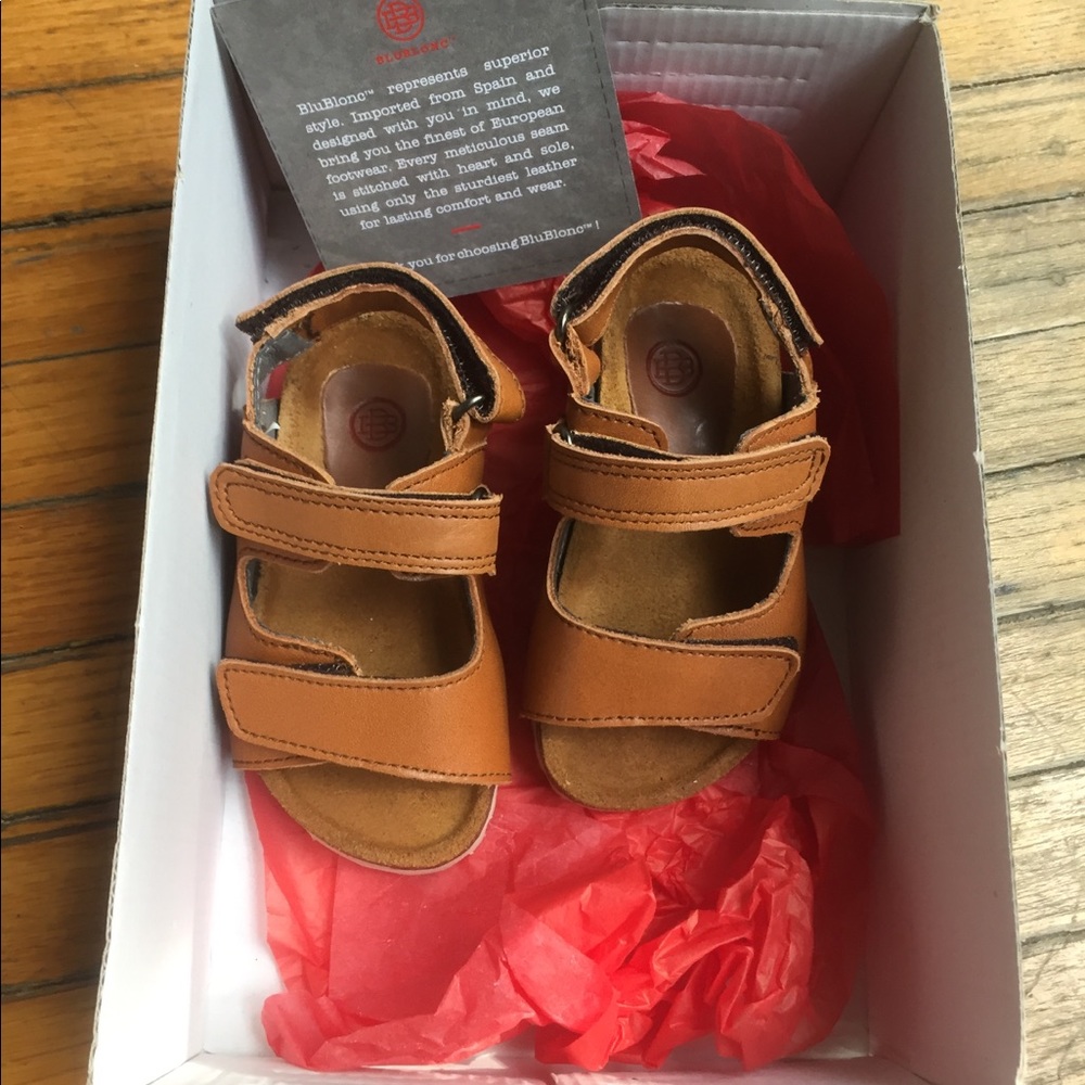 Blublonc luggage Velcro Kids sandal